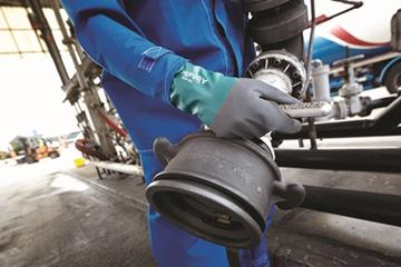 alphatec-58-435-props2-ashx.jpg